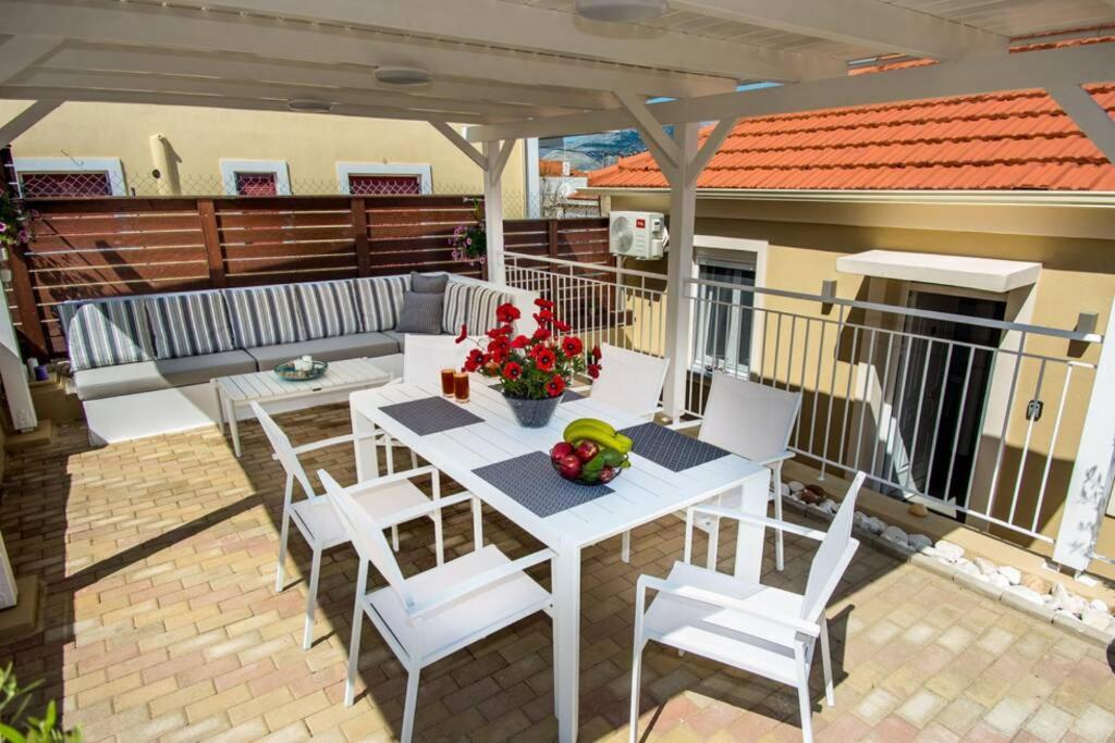 Avocado Villa Offering Peace And Relaxation Argostoli  Exterior foto